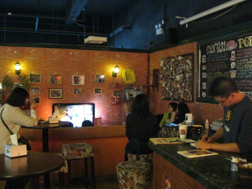Inside the Friends’ Café